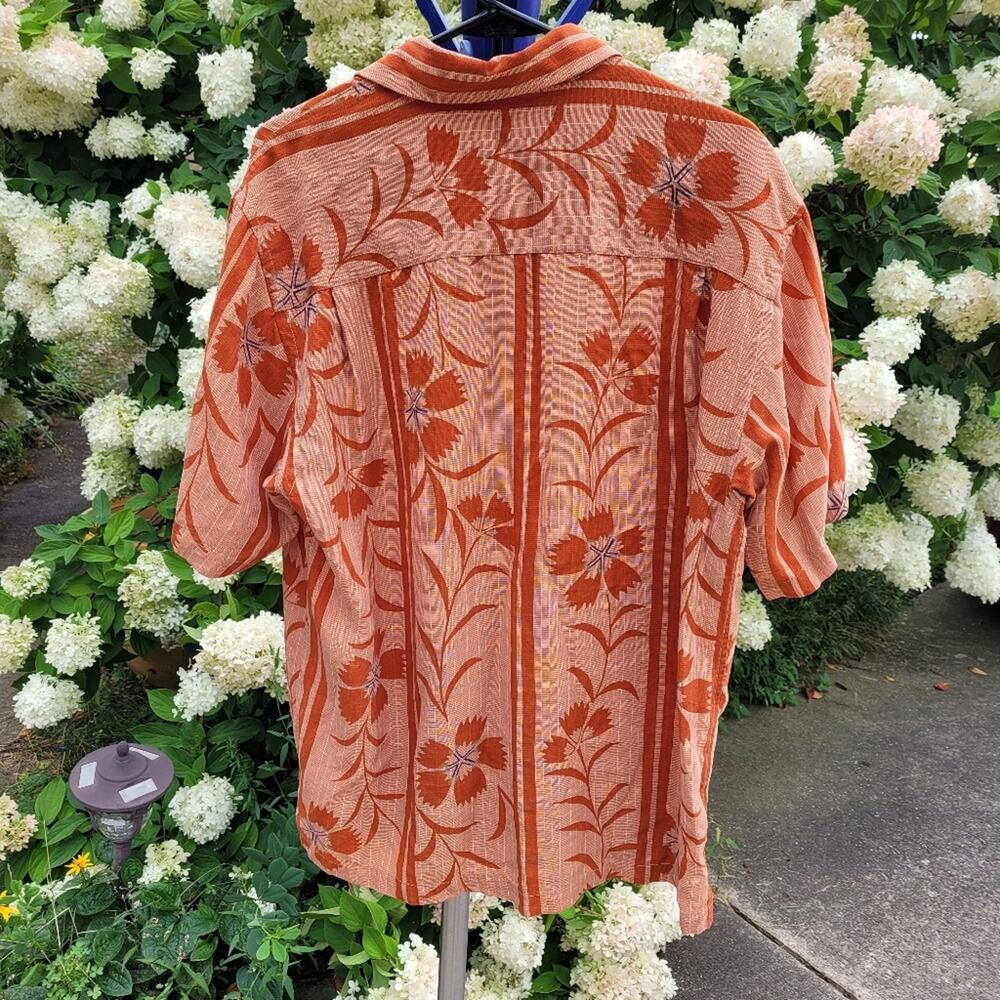 Tommy Bahama Sienna Tencel Lyocell Floral Button Front Shirt size Large - Picture 3 of 10